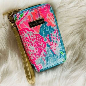 Lilly Pulitzer Wrist wallet